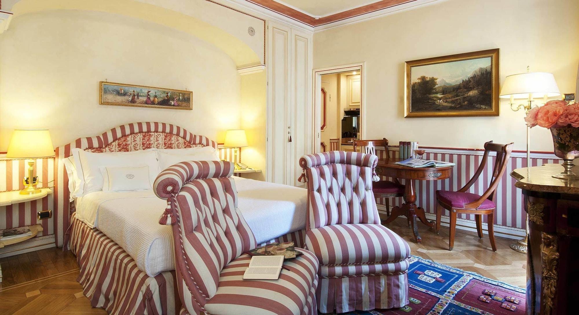 Petit Palais Hotel De Charme Милано Екстериор снимка